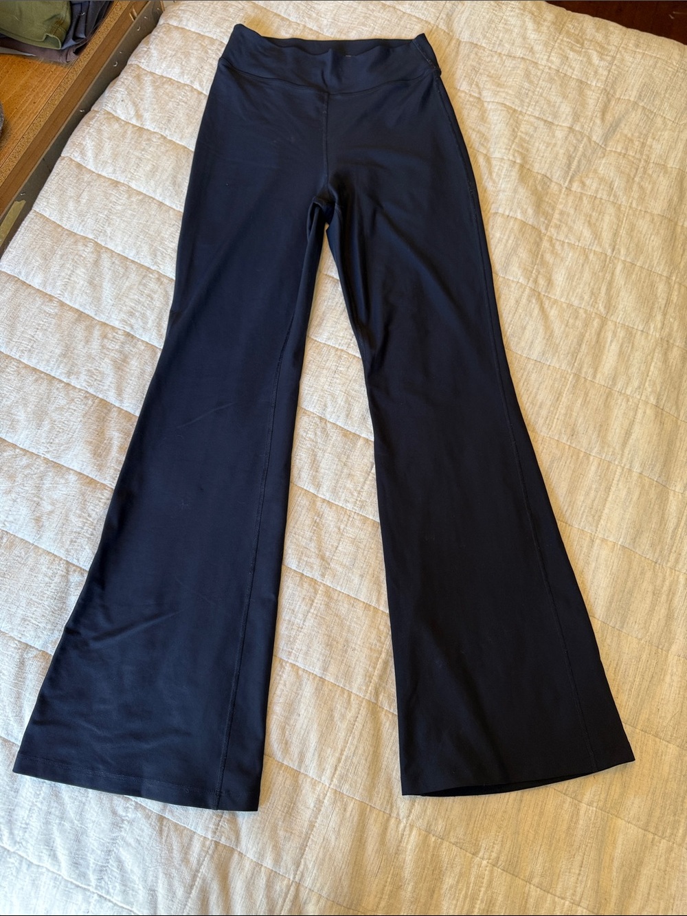 Old Navy Navy Powersoft Flare Leggings